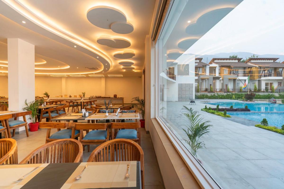 Suitetrails - Evara Spa & Resort