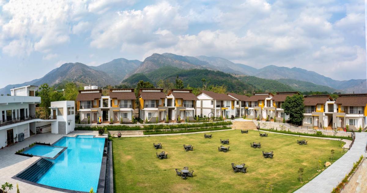 Suitetrails - Evara Spa & Resort