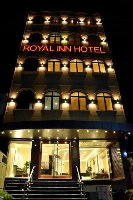 Royal Inn Hotels - Housity