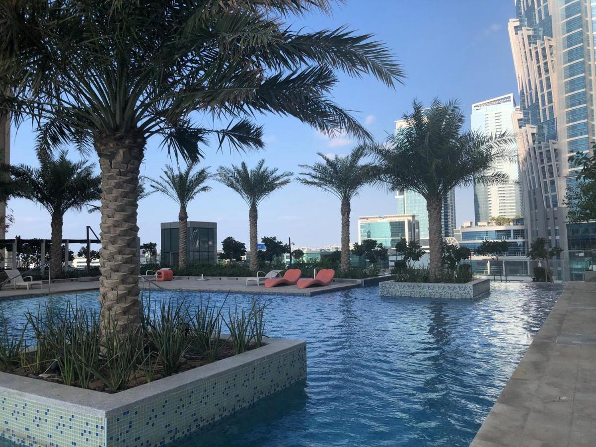 GuestReady - Canal views from the sky - Housity