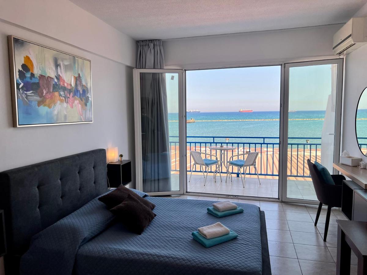 FatCow Seaside Suites - Housity