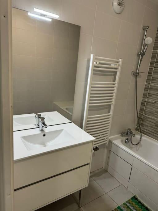 Suitetrails - Chambre proche du de Paris et du stade france