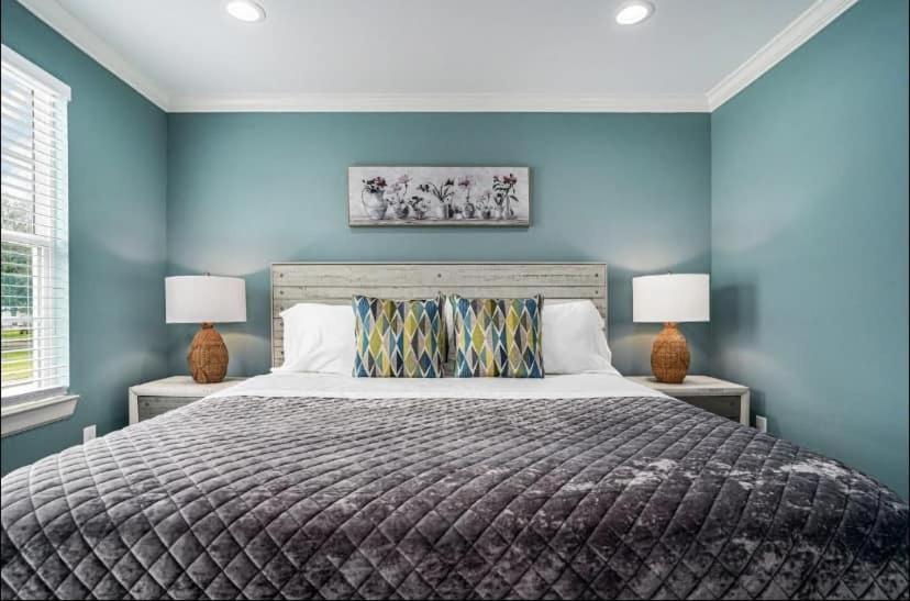 Island Dreams Oasis Galveston Retreat - Housity