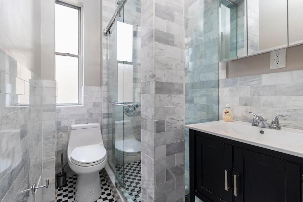 Suitetrails - Renovated Lower Eastside 2BR Washer Dryer