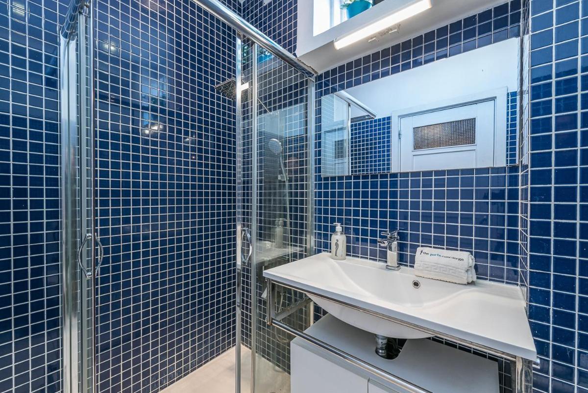 Suitetrails - GuestReady - Spacious stay in Porto city centre