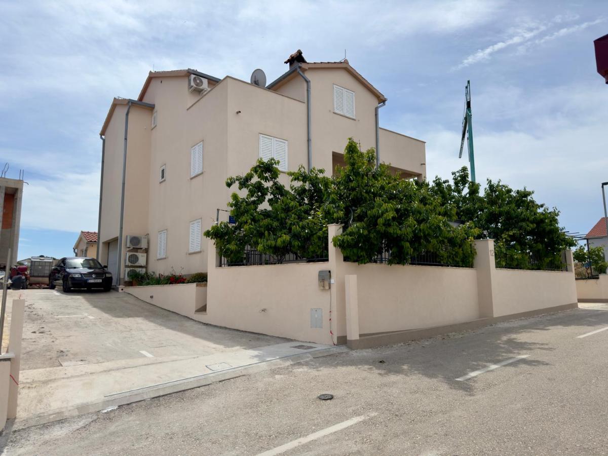Suitetrails - Hvar Apartments Felix