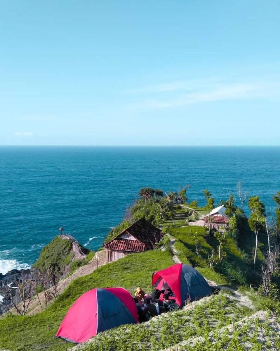 Suitetrails - CAMPING GROUND