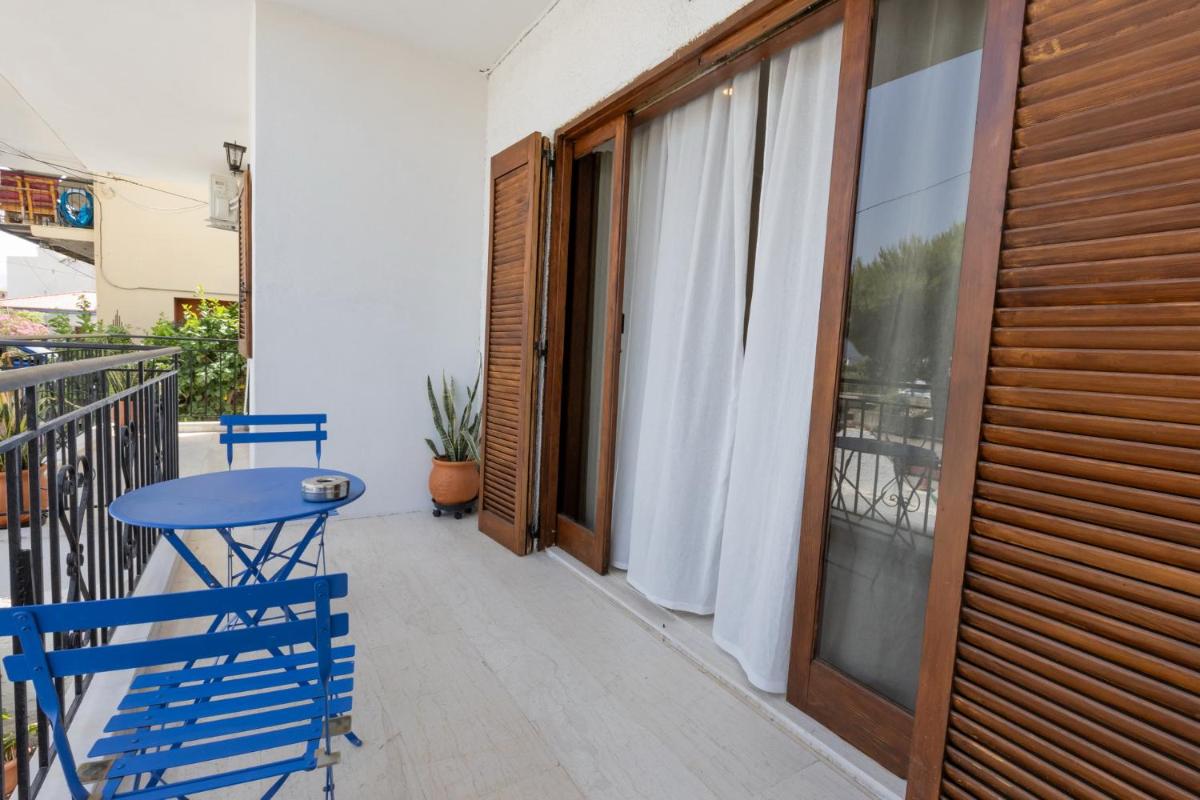 Suitetrails - Nafpaktos Family Apartments 1