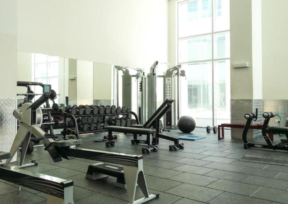 Suitetrails - Luxury Downtown 2BR - 5 min to Dubai Fountain - Full Burj Khalifa View