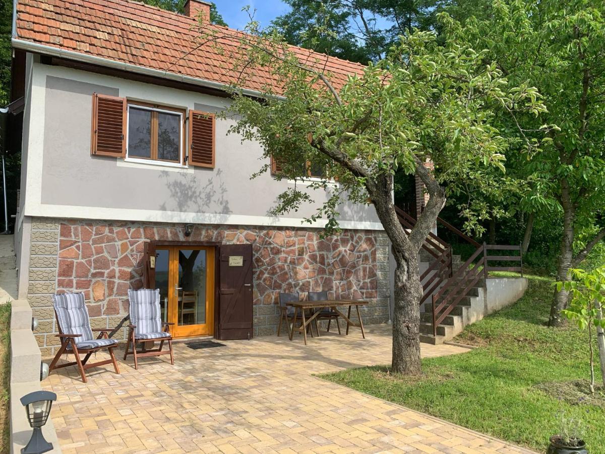 Suitetrails - Berkenyés Házikó - Dél-Balaton