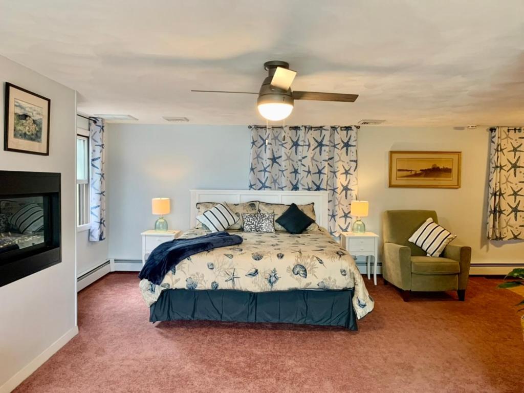 Riverview Suite Retreat - Housity