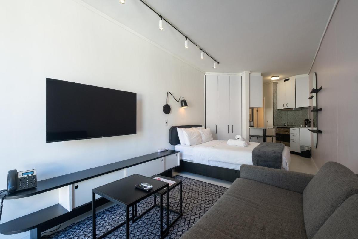 Suitetrails - NEW Flamingo 204 - Sea Point Central Aprt