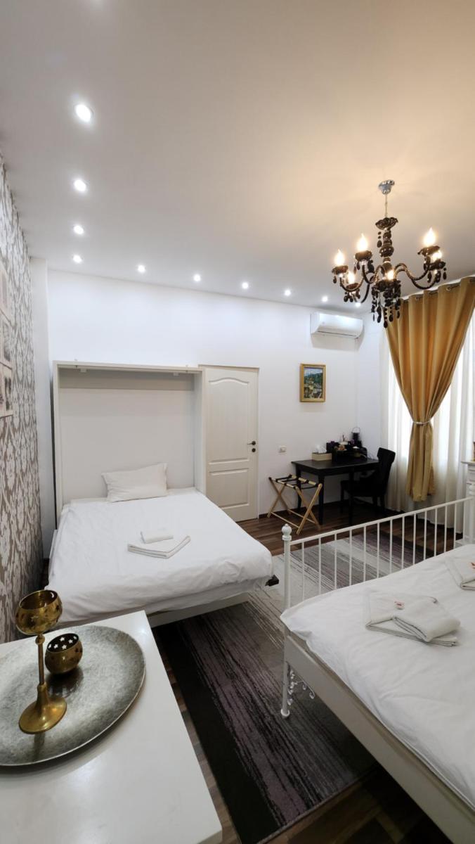 Suitetrails - Piazza Grande Apartment