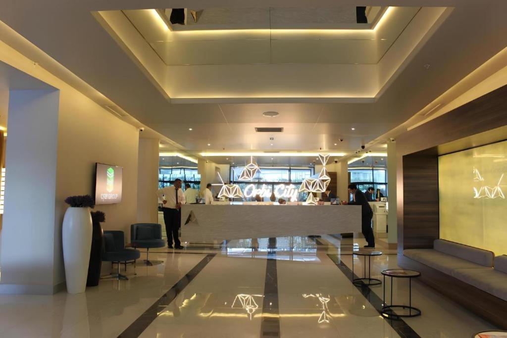 Suitetrails - PANORAMA ORBI CITY LUXURIOS Keti