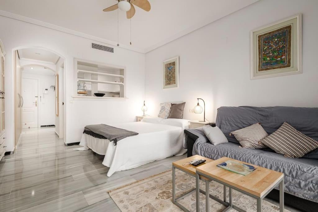 Suitetrails - Studio with private parking & walk to beach RDR404