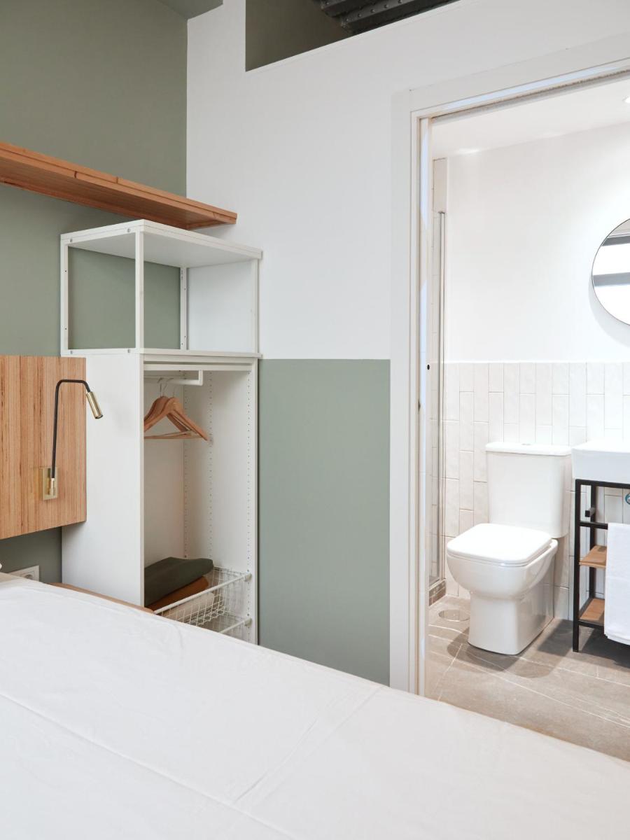 Ola Living Hostal Tetuan - Housity
