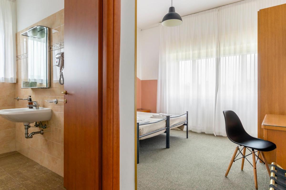 Suitetrails - UniHo Hostel