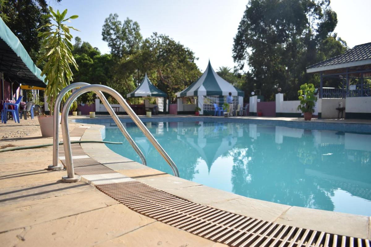 Suitetrails - ROCKY PALACE RESORT