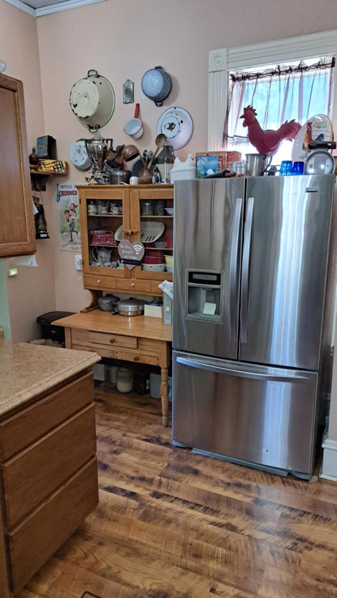 The Mays Place Bed and Breakfast - Housity