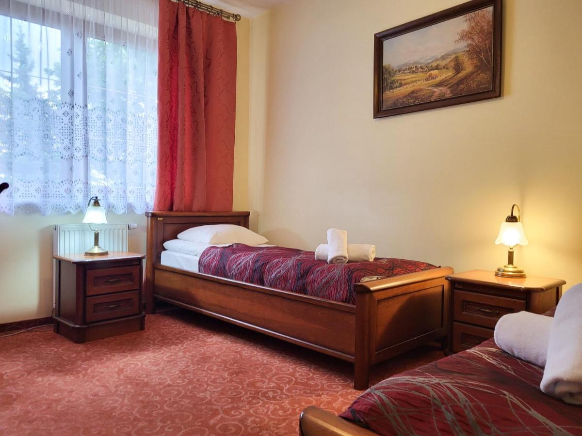 Hotel Hesperus - Housity