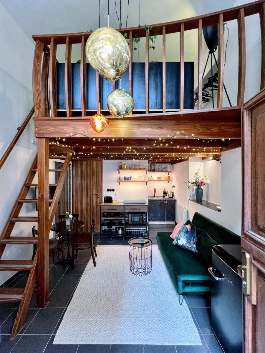 Suitetrails - WOW MiniLoft, near Wenceslas Square, city centre, fast wifi