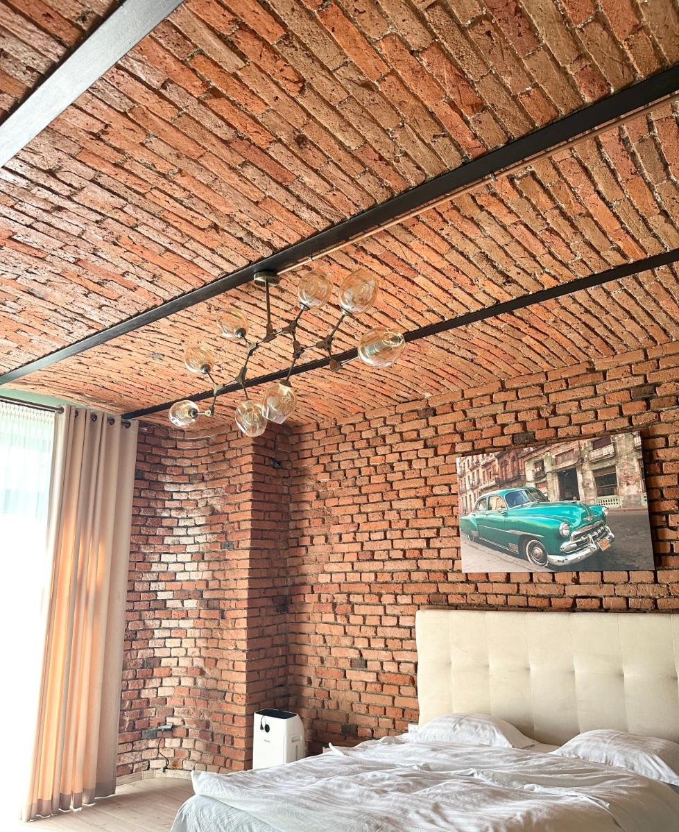 Suitetrails - Warthe House Apartament cu gradina in Brasov - B House