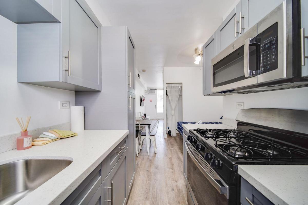 Suitetrails - Deco Ocean Dr Deal, w/2 Queen Beds, South Beach