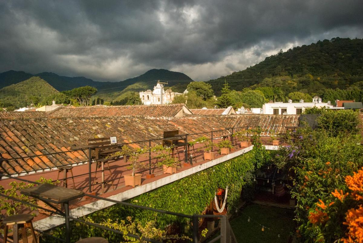 Tzunun Hostel - Housity