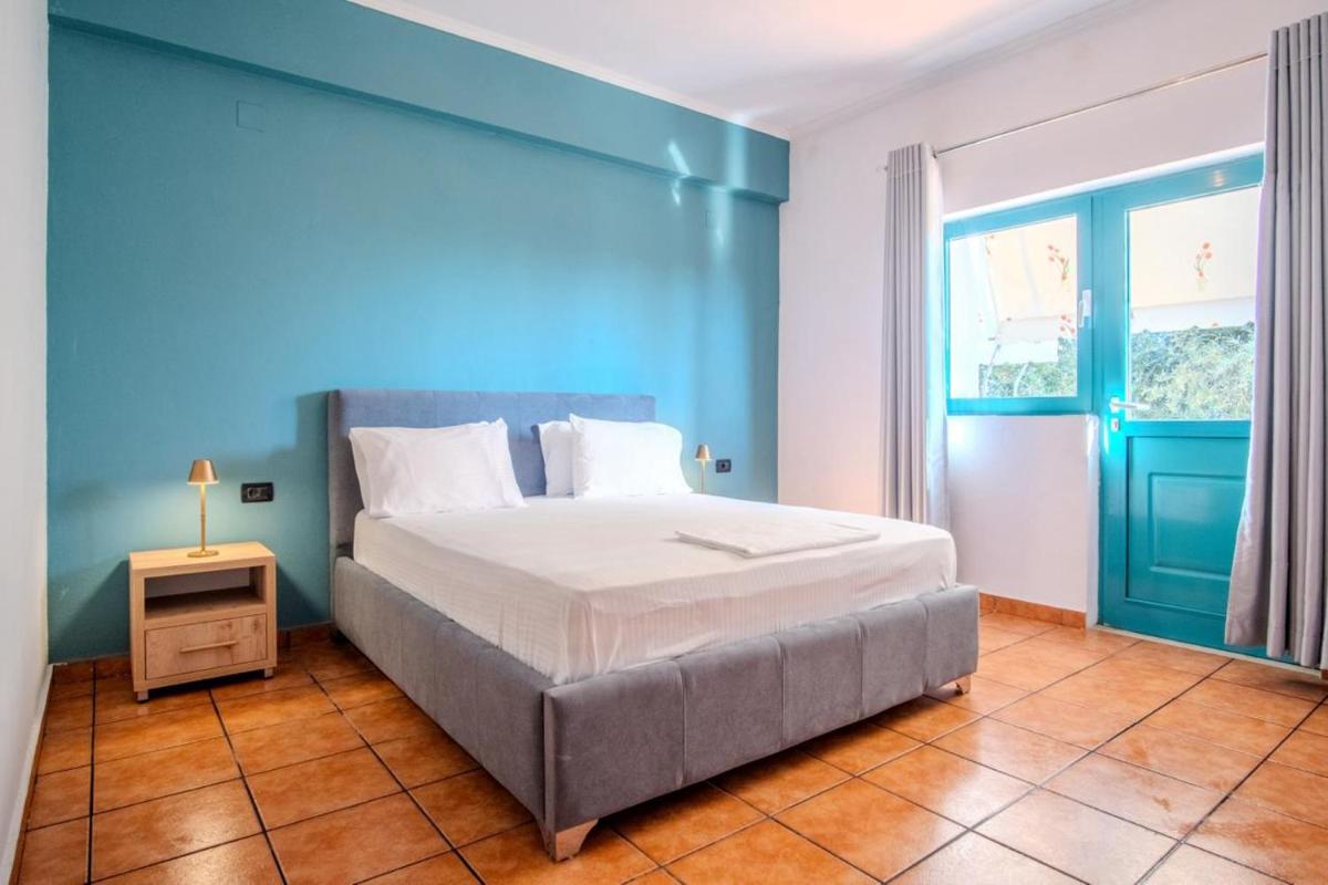 Aphrodite's Garden B&B - Housity