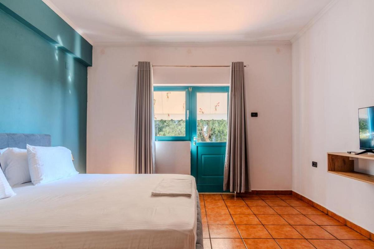 Aphrodite's Garden B&B - Housity