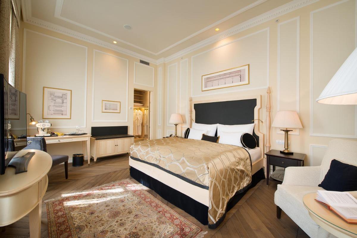 Wilson Palace - Housity