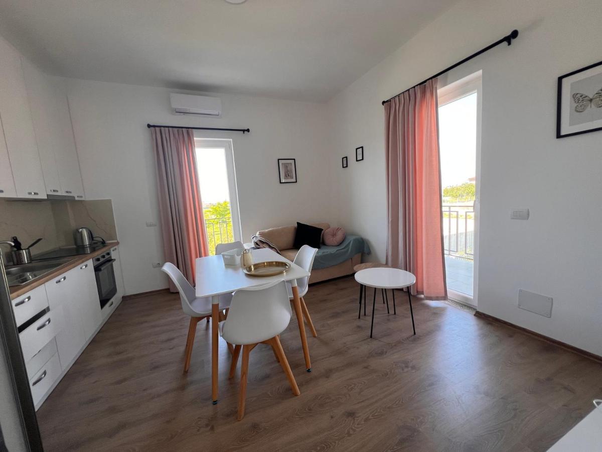 Suitetrails - Golden Heart Apartments