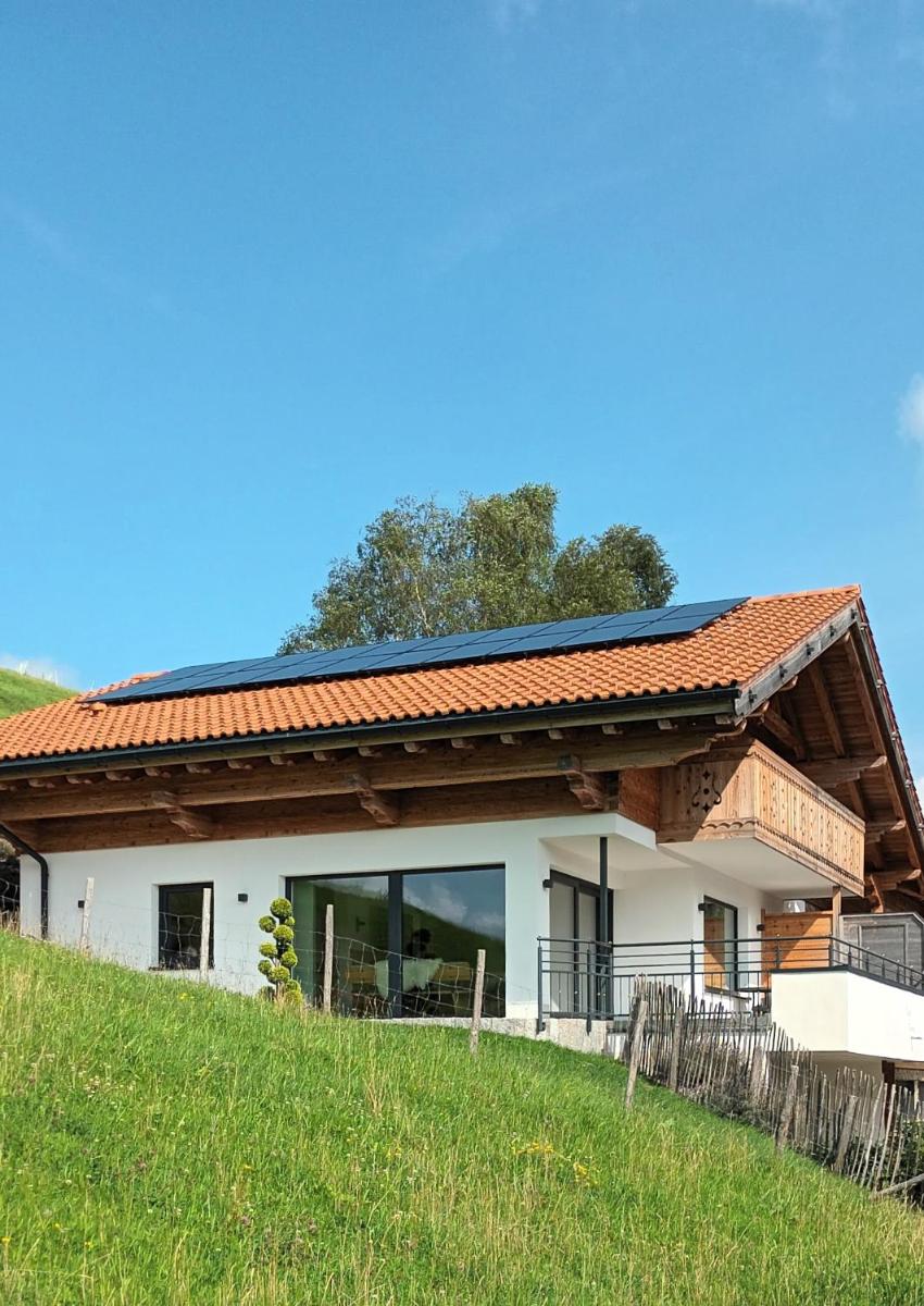 Chalet Ferienhaus Steinbock - Housity