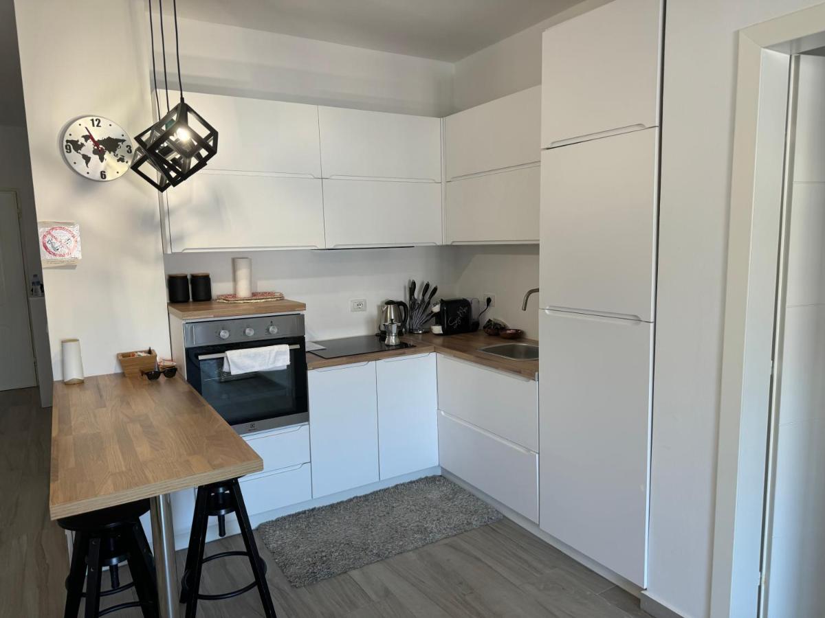 Suitetrails - Apartment Center