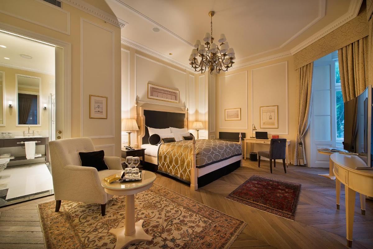 Wilson Palace - Housity