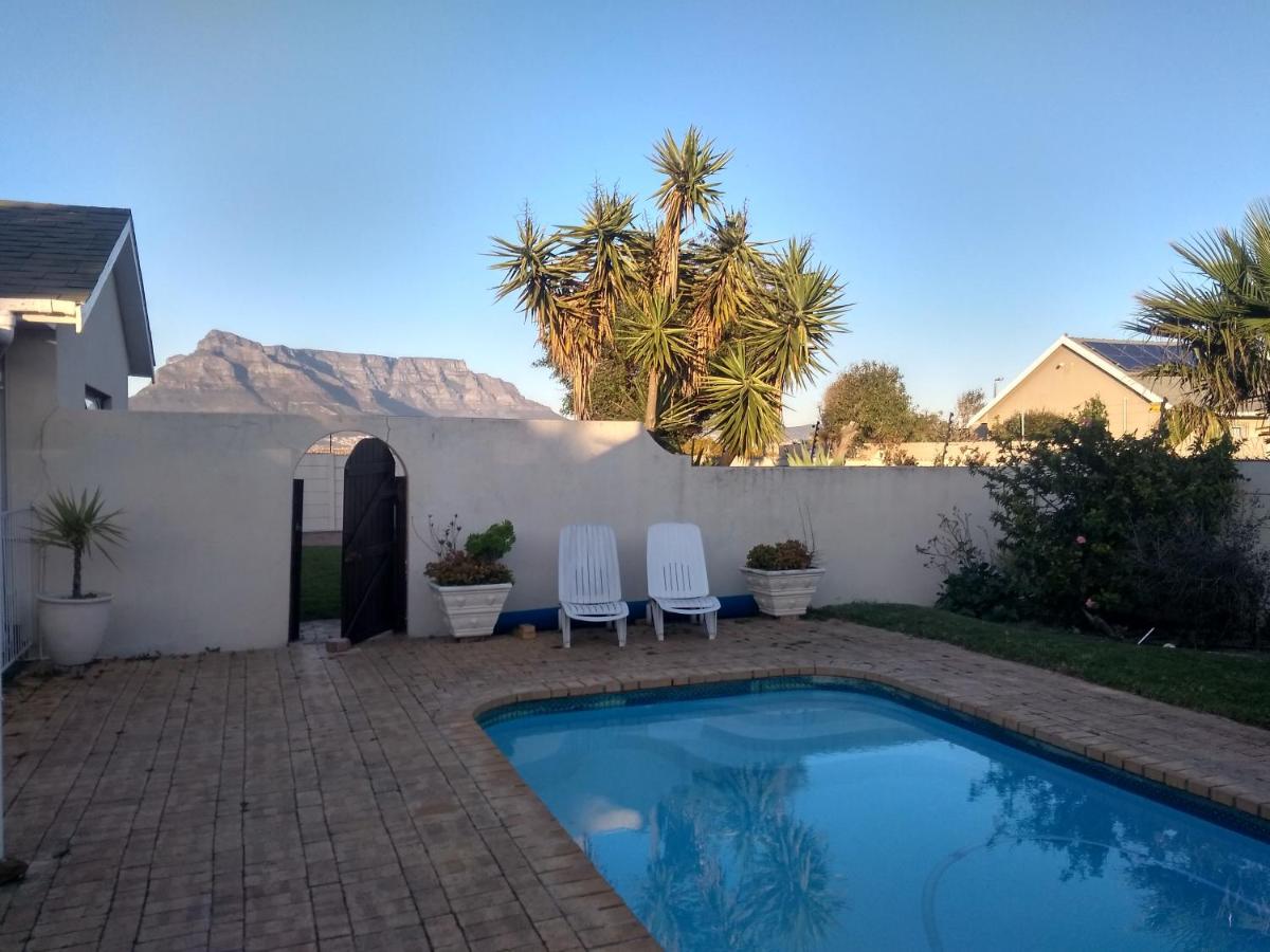 Suitetrails - Mountain View Apartment