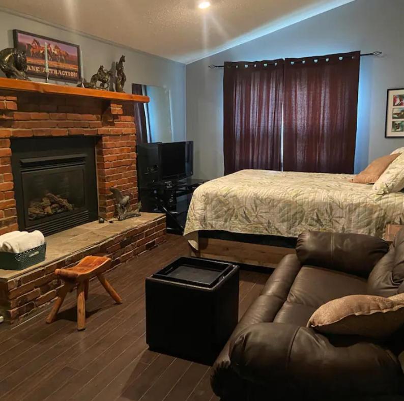 Purrfect Place - Housity