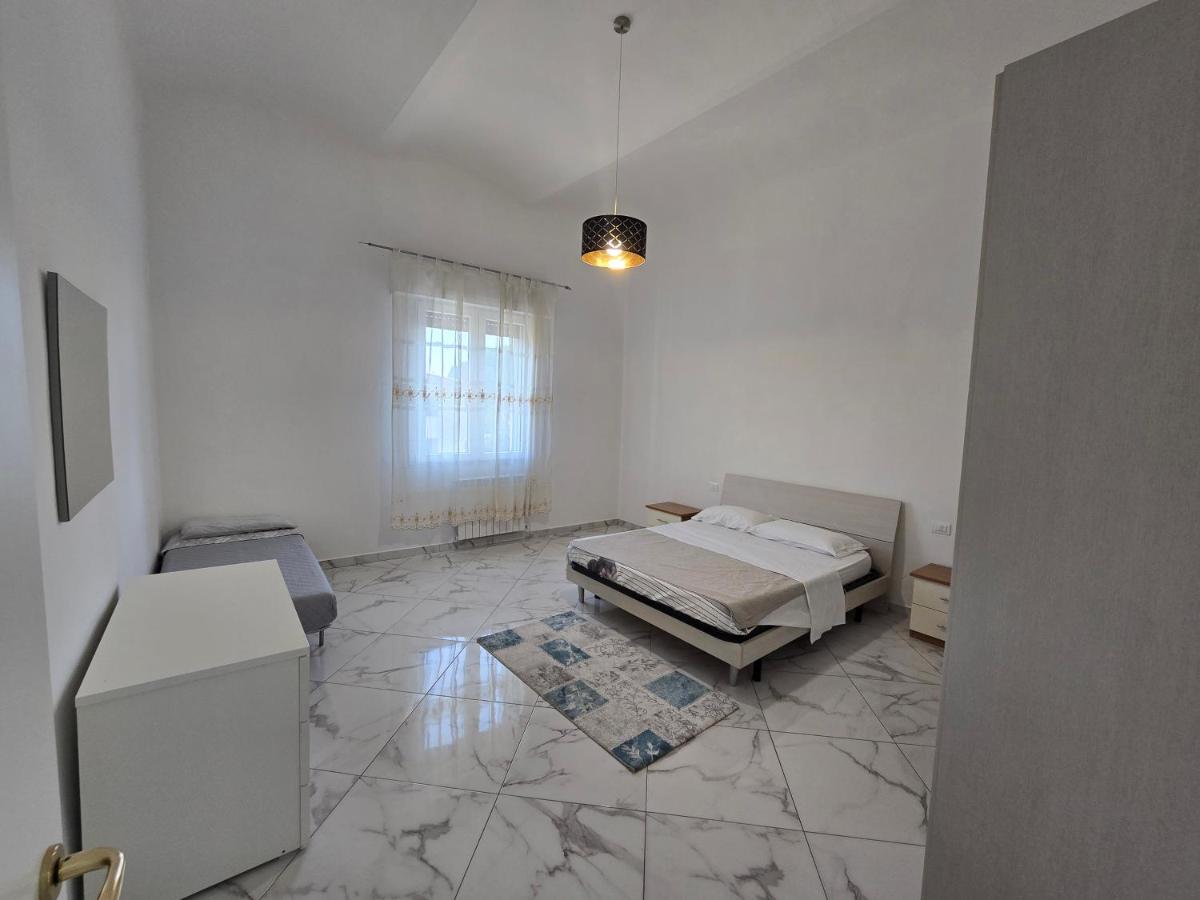 Affitta camere Tra mari e monti - Housity