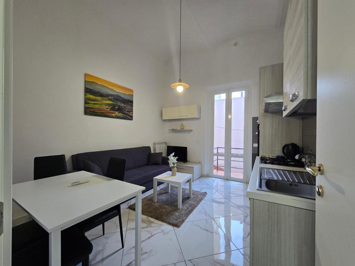 Affitta camere Tra mari e monti - Housity