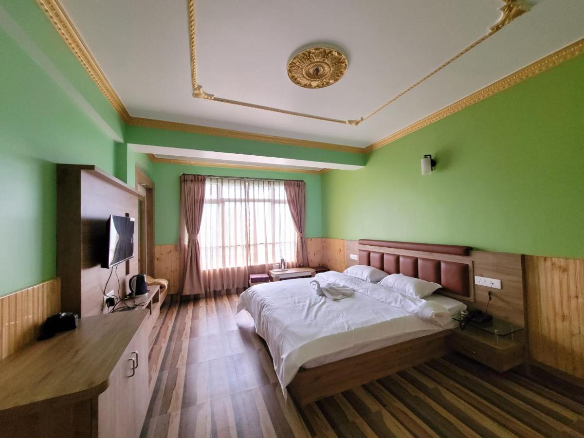 Hotel Kangchenjunga View - Housity