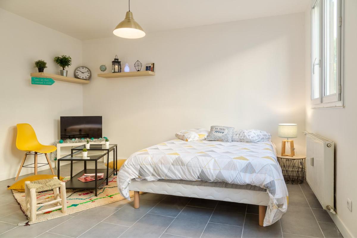 Budget apart near Paris - Housity