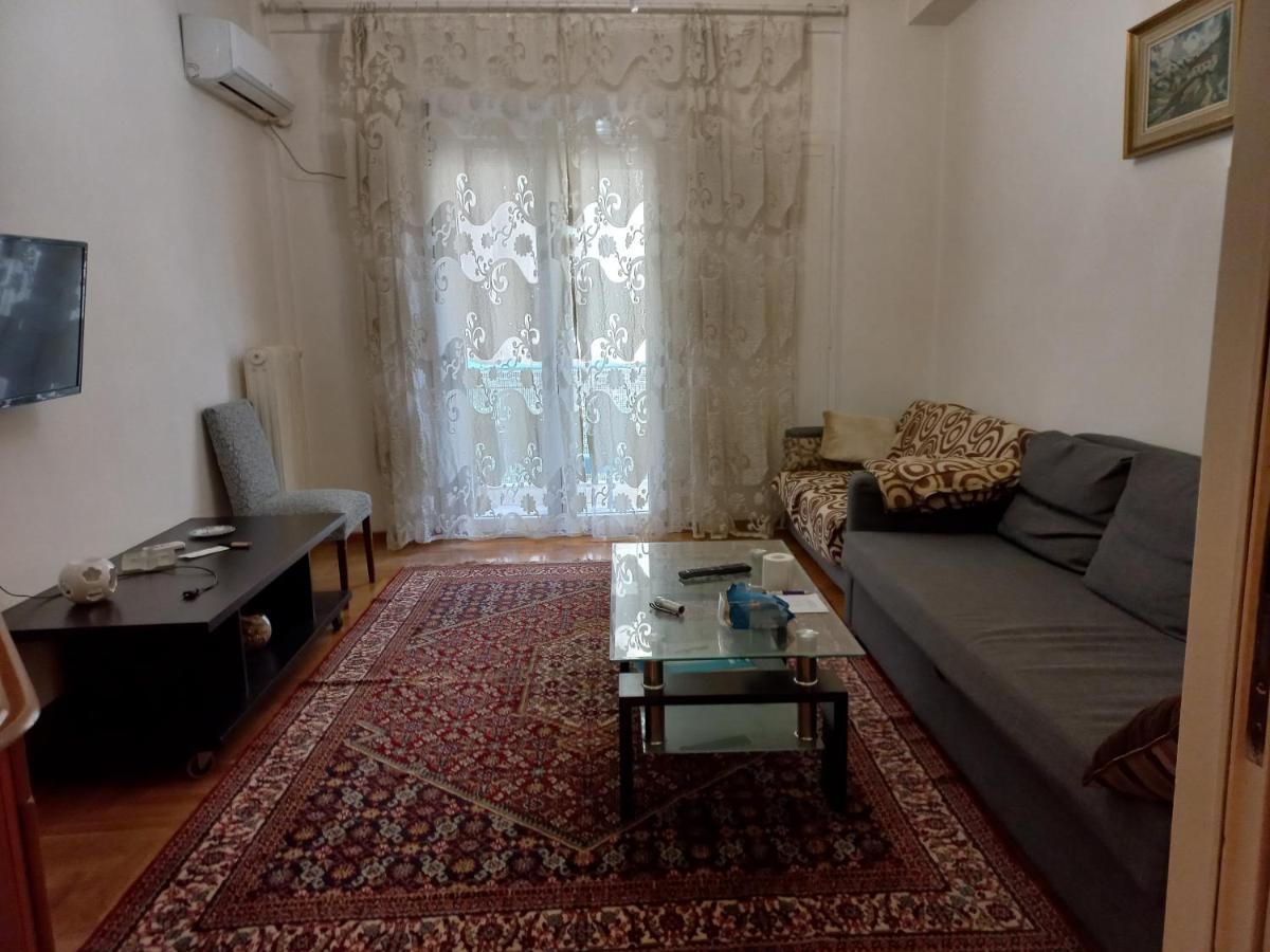 Suitetrails - Apartment on Dimitrakopoulou