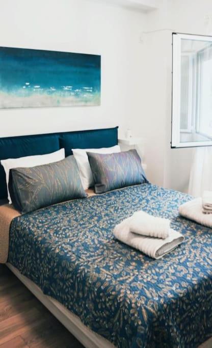Suitetrails - Urban-chic apartment in the heart of Athens