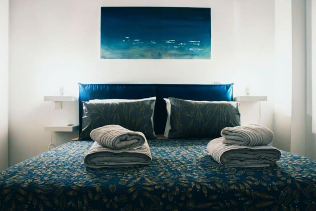 Suitetrails - Urban-chic apartment in the heart of Athens