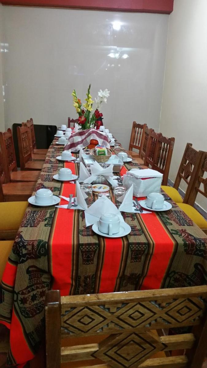 Hostal Vista Waynapata 123 - Housity