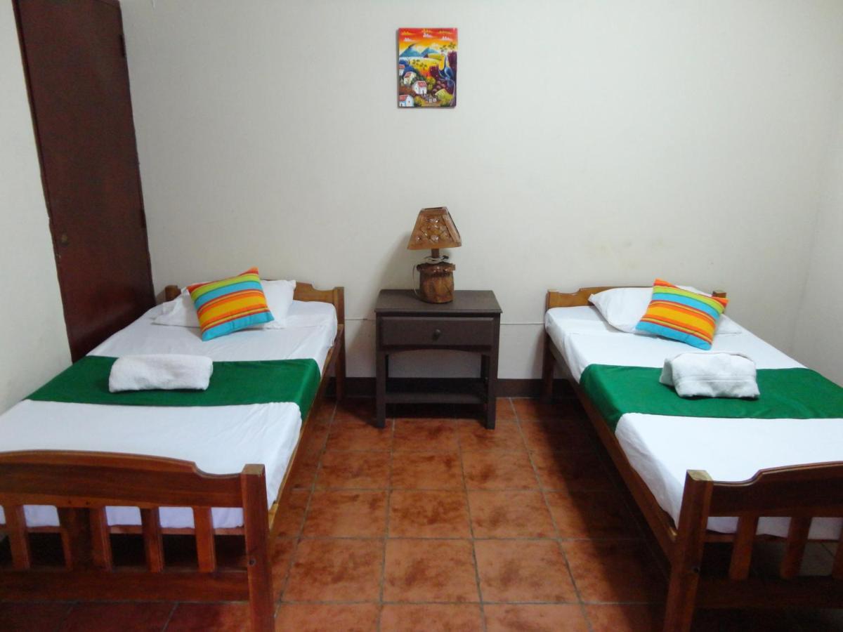 Suitetrails - Hostal El Jardin