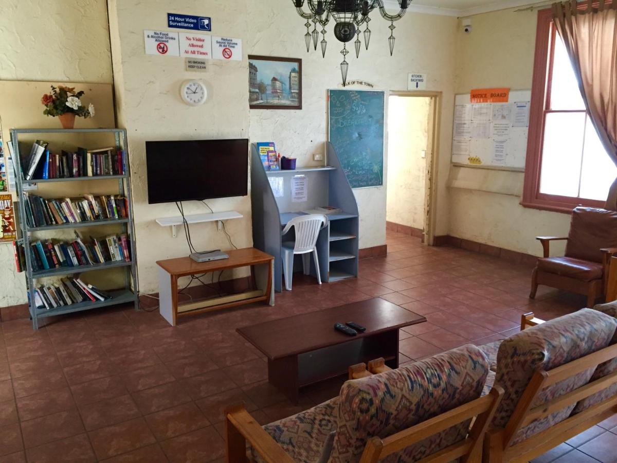 Hay Street Traveller's Inn - Housity
