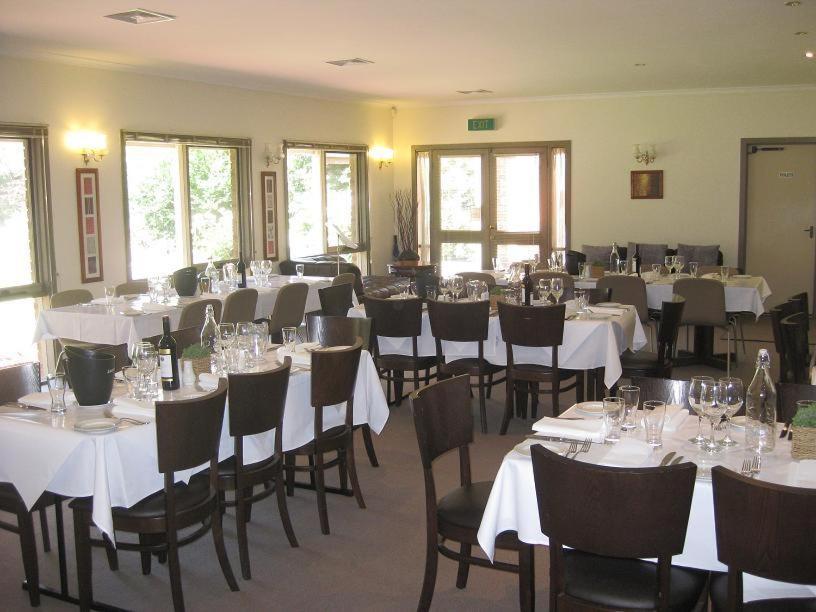 Eltham Motor Inn - Housity