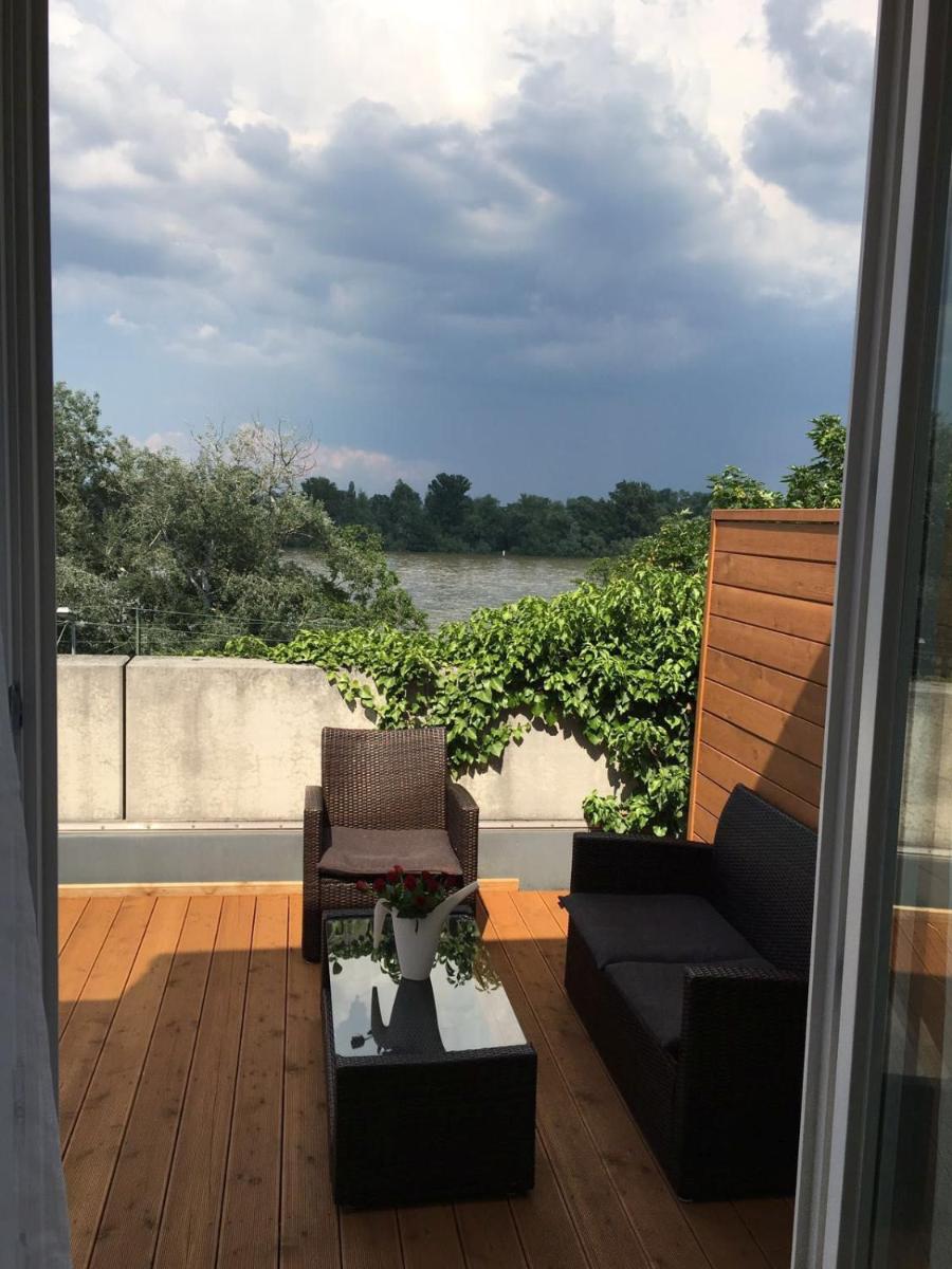Suitetrails - Apartment 'Rheinblick' mit grosser Terrasse