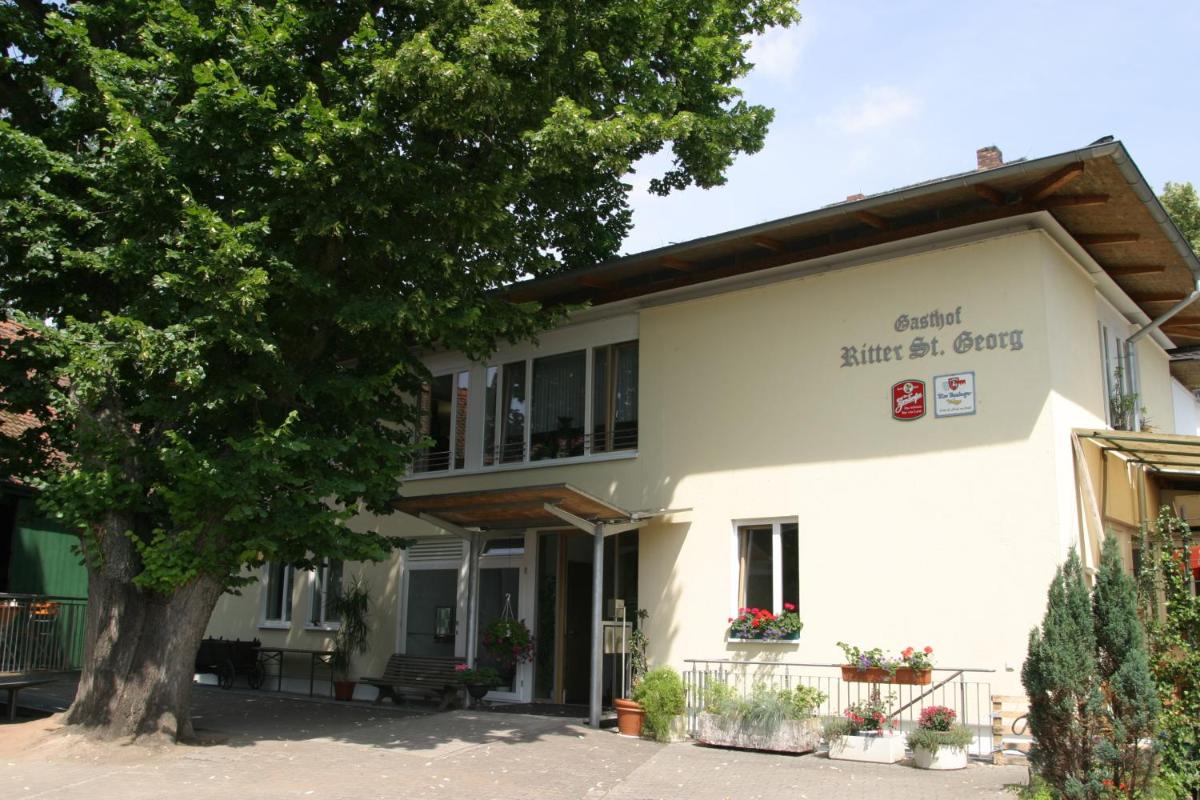 Hotel und Gasthof Ritter St. Georg - Housity